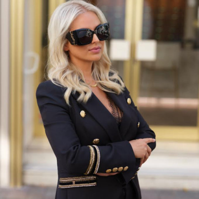 Saint Laurent : L’élégance intemporelle à travers les lunettes de luxe