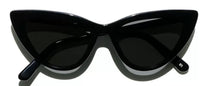 L.G.R. Orchid Skin Sunglasses