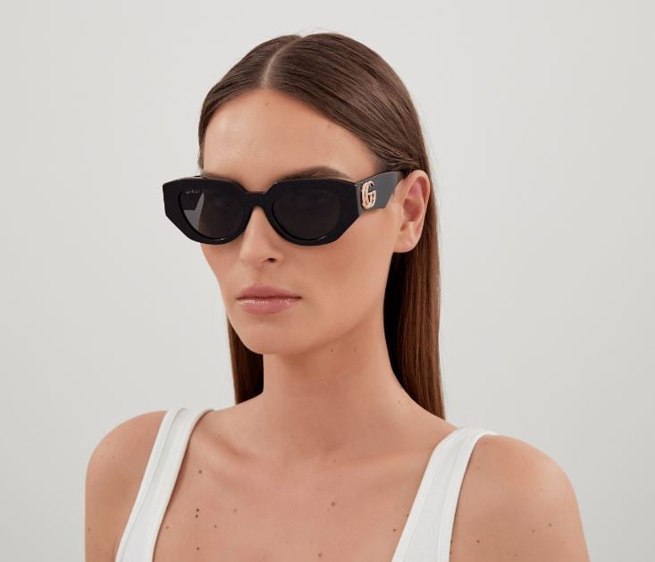 Lunettes de Soleil Gucci GG Logo GG1421S