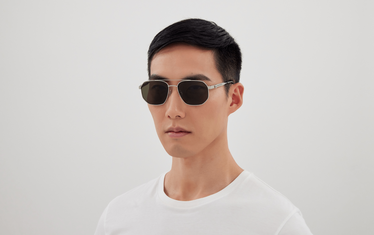 Alexander McQueen AM0458S Sunglasses