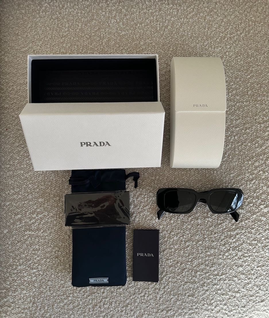 Zonnebril Prada Symbole PR 17WS