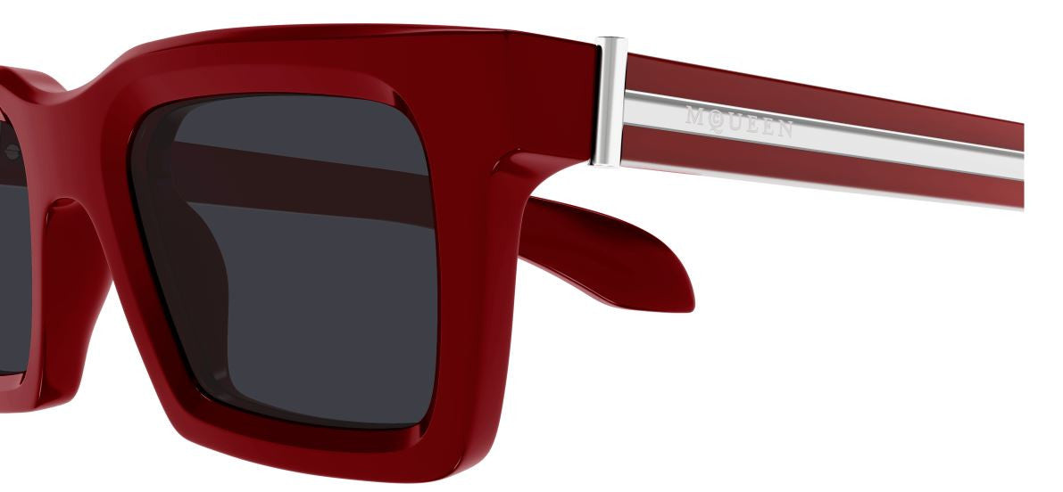 Alexander McQueen Skull AM0506S Sunglasses