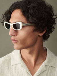 Jacquemus Capri Sunglasses