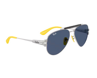 Солнцезащитные очки Ray-Ban RB3762M