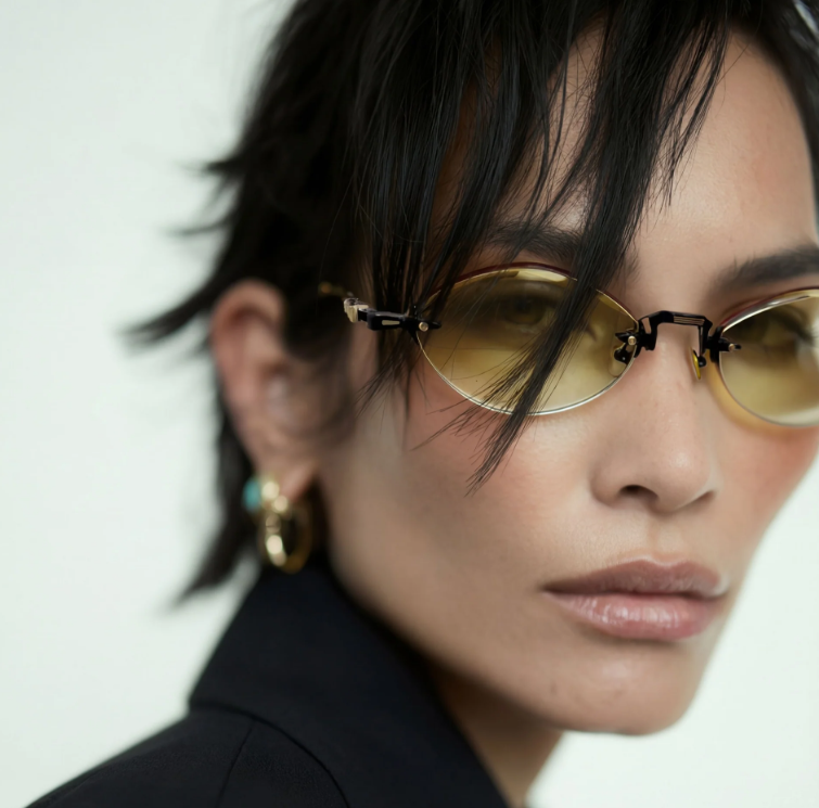 Lunettes de soleil T Henri X Tamara Ralph Non Jeweled Moonbeam