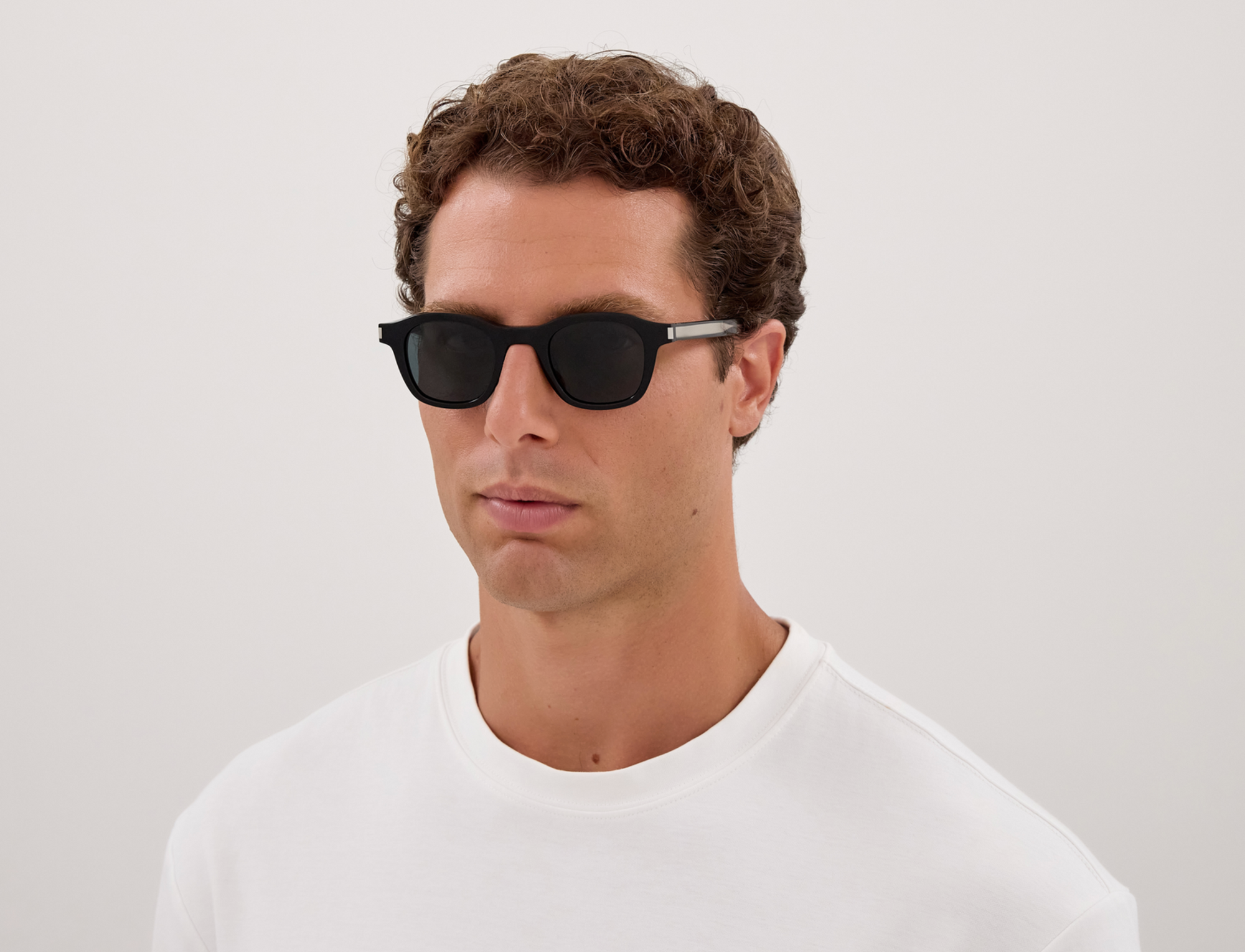 Saint Laurent Corner Angle SL 880 太阳眼镜