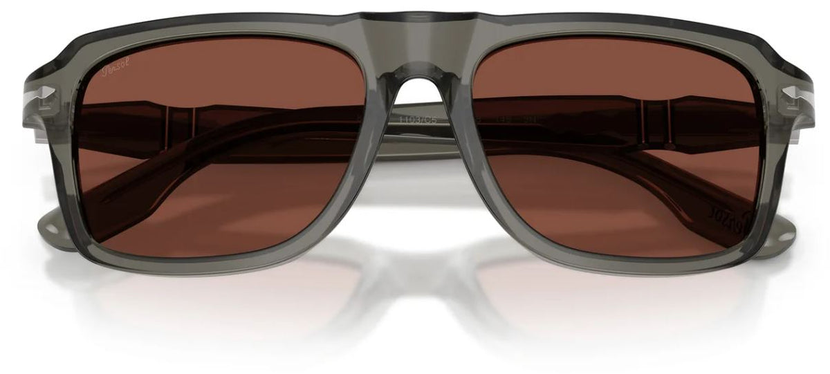 Солнцезащитные очки Persol PO8002S
